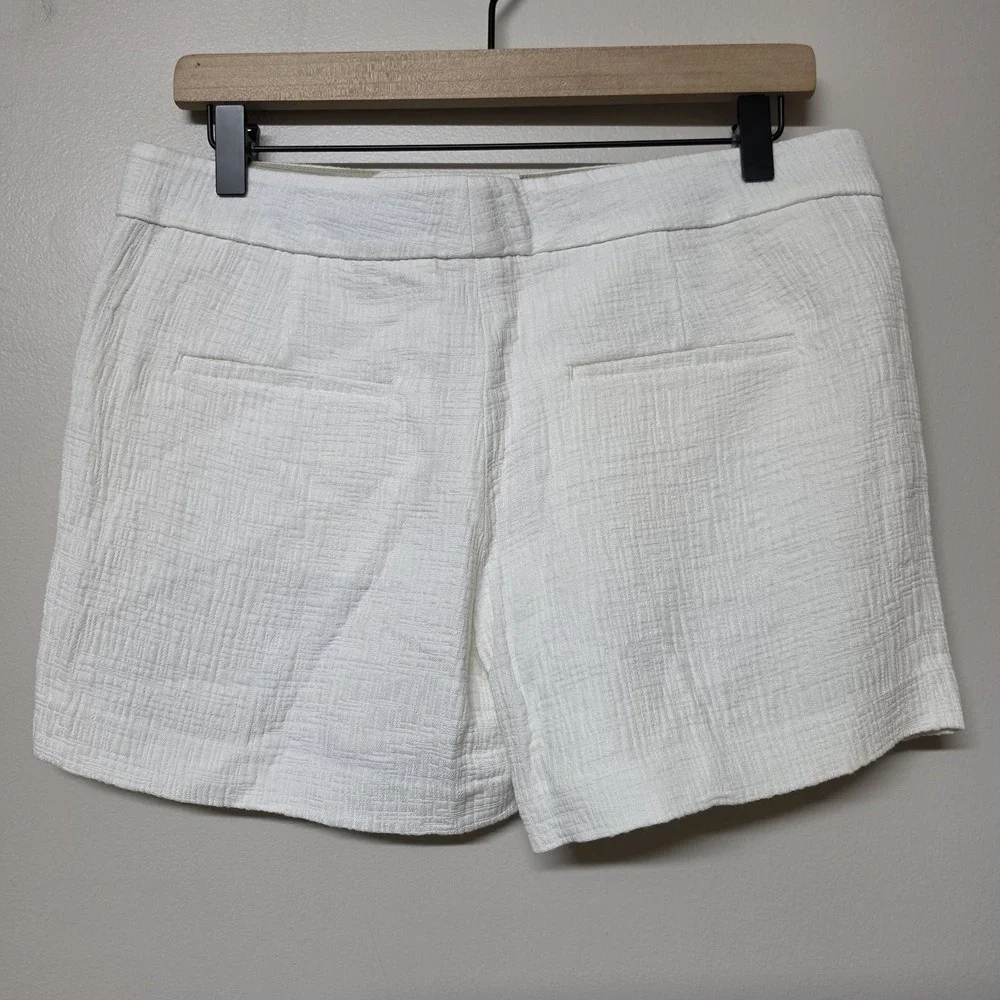 NWT Vince Pintuck Jacquard White Cotton Linen Blend Shorts Size 6 $245 - Picture 4 of 9